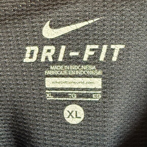 Nike Dri-Fit Black & Gray Muscle Tank Top - Picture 3 of 7